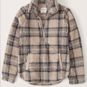 Abercrombie Sherpa Half-Zip Elevated Trim Sweatshirt